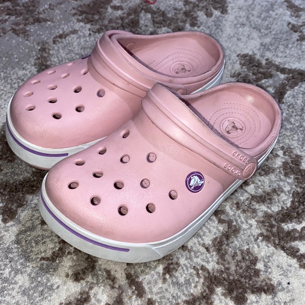 Crocs